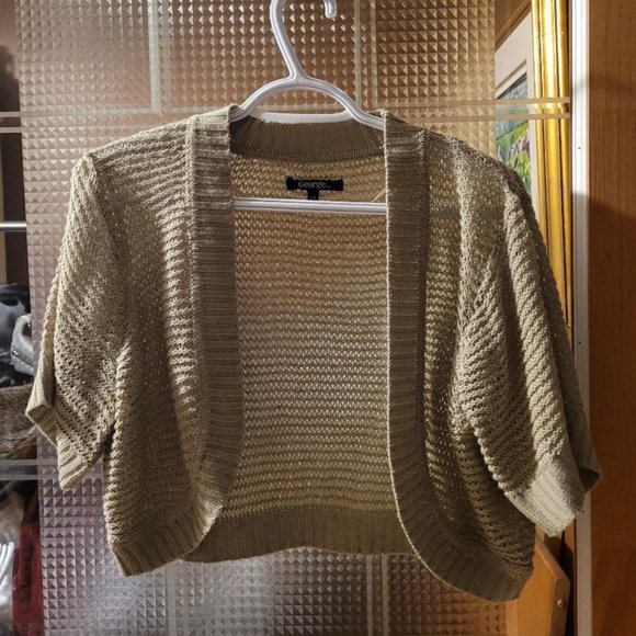 Cute shrug - Picture 1 of 1